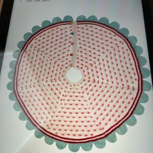 French Knot by Lindsay Mason Polka Dot Tree Skirt with Scalloped Edge. New